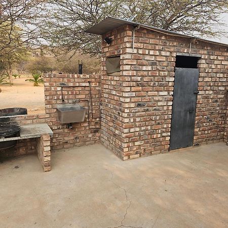 Kaoko Bush Lodge Kamanjab Buitenkant foto