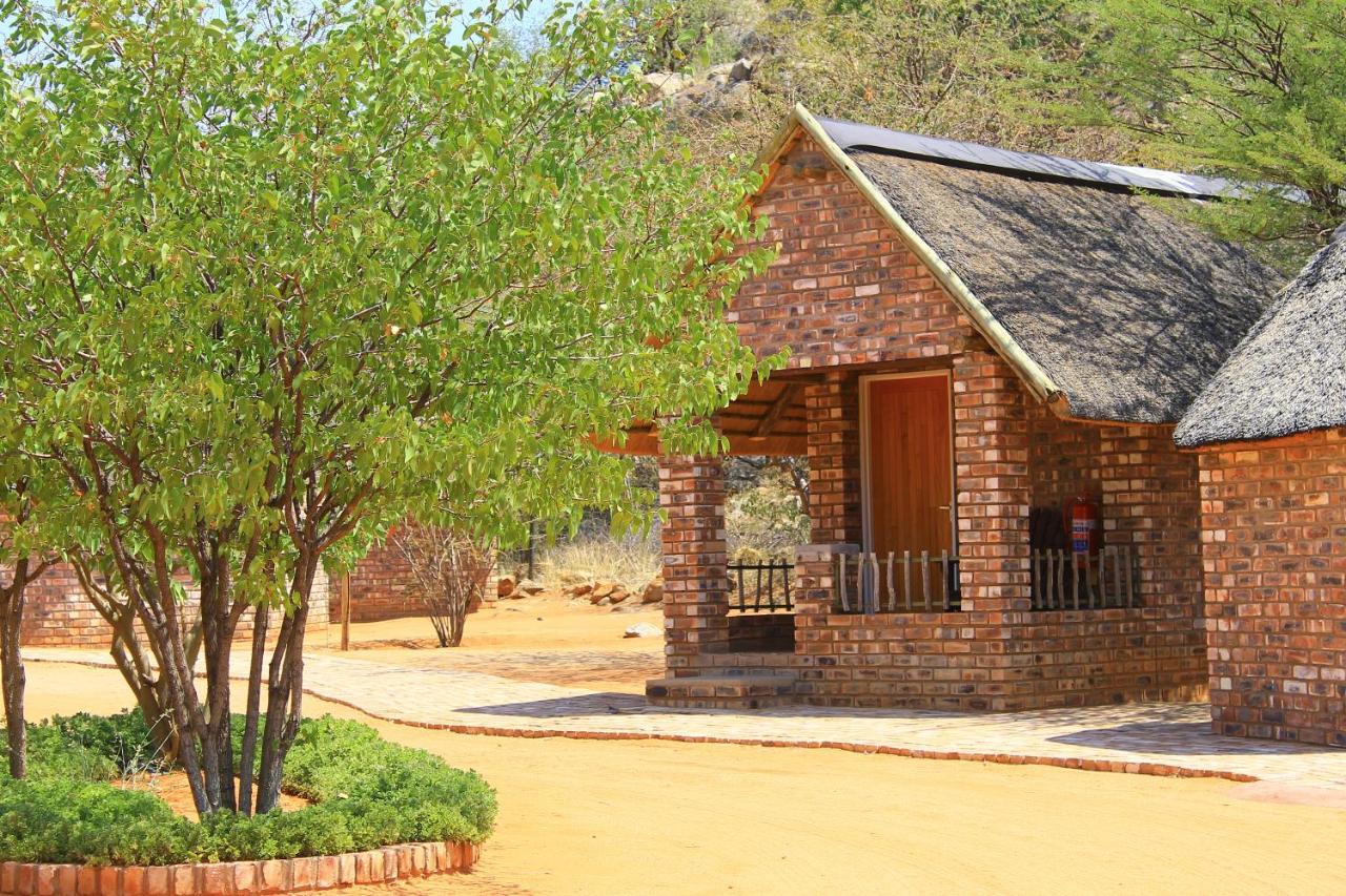 Kaoko Bush Lodge Kamanjab Buitenkant foto