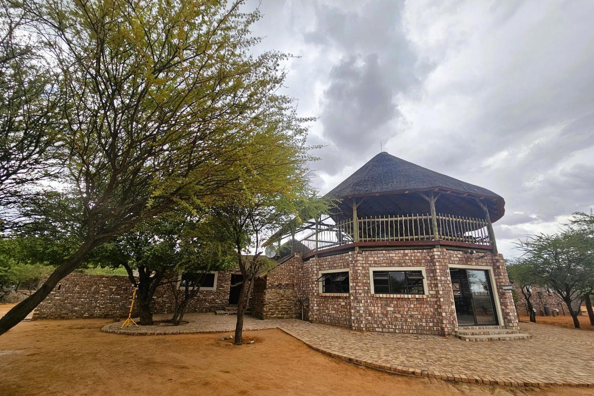 Kaoko Bush Lodge Kamanjab Buitenkant foto