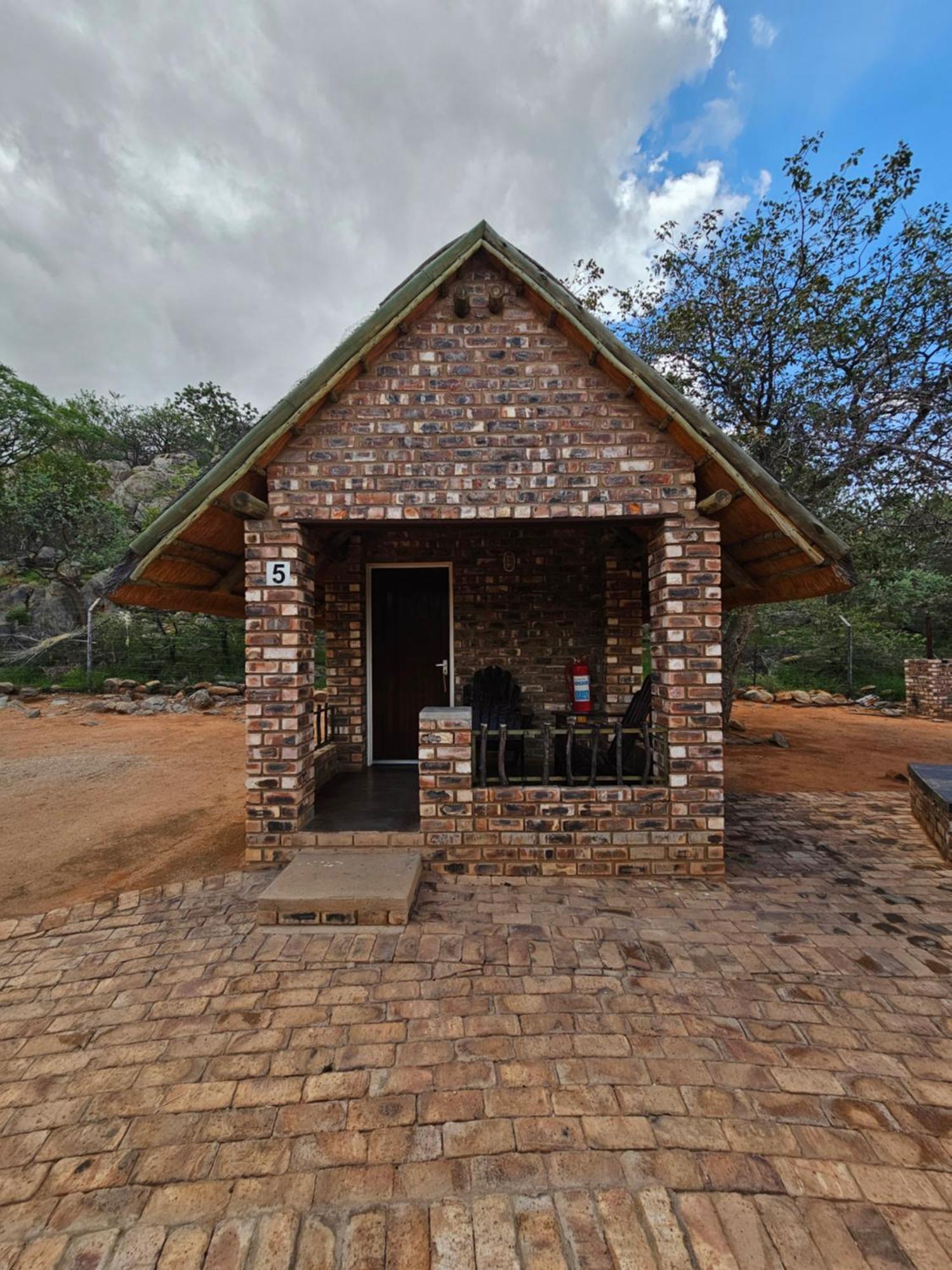 Kaoko Bush Lodge Kamanjab Buitenkant foto