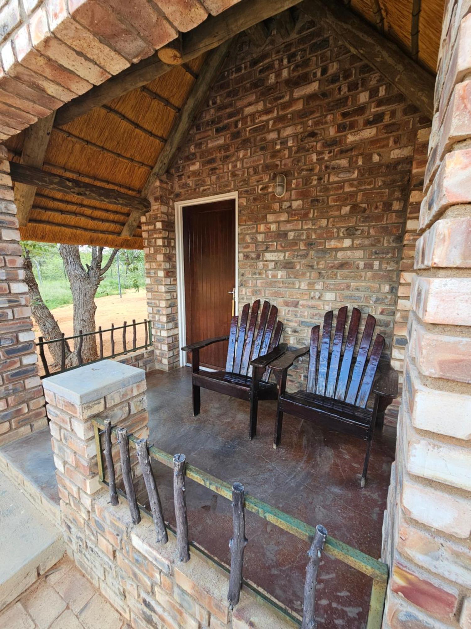 Kaoko Bush Lodge Kamanjab Buitenkant foto