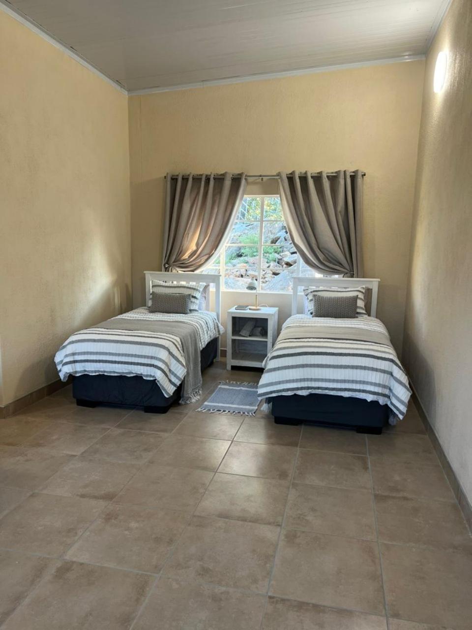 Kaoko Bush Lodge Kamanjab Buitenkant foto