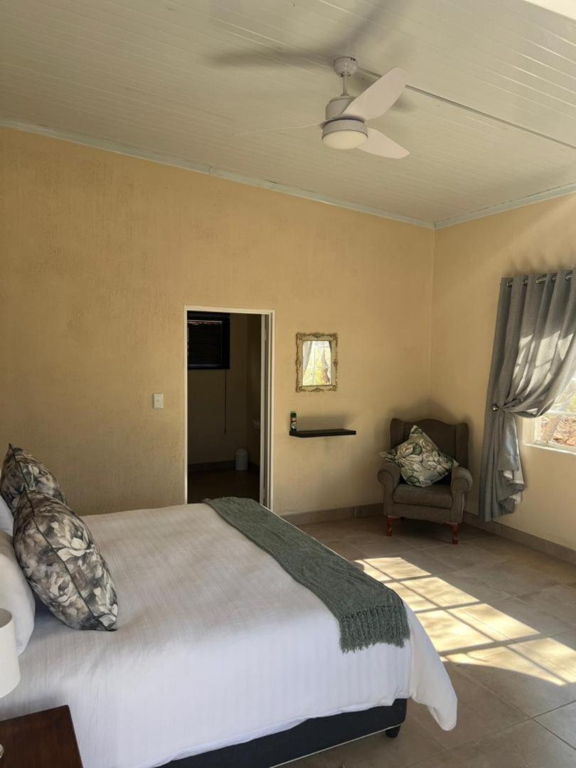 Kaoko Bush Lodge Kamanjab Buitenkant foto